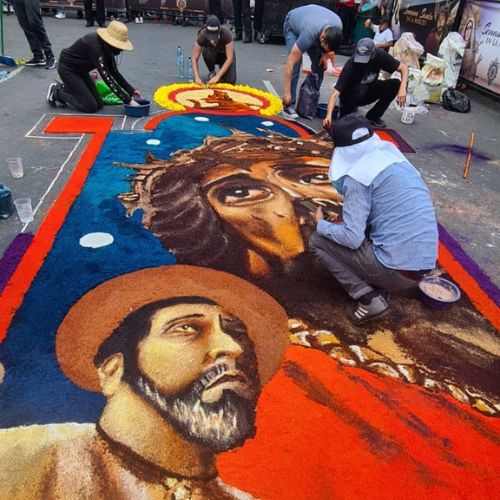 Chucho Callejero Diseño de la alfombra de Guatemala