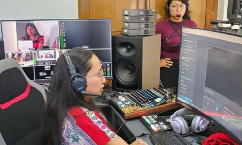 Jun Na'oj un proyecto de comunicación indígena