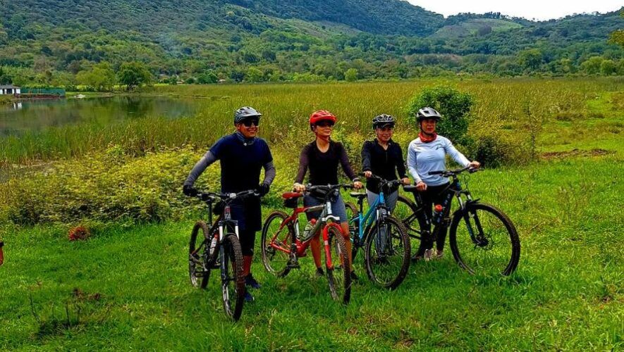 Traves&iacute;a en bicicleta por la Laguna El Pino, Santa Rosa | Julio 2023
