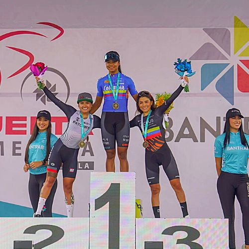 vuelta femenina 2023 podio prologo