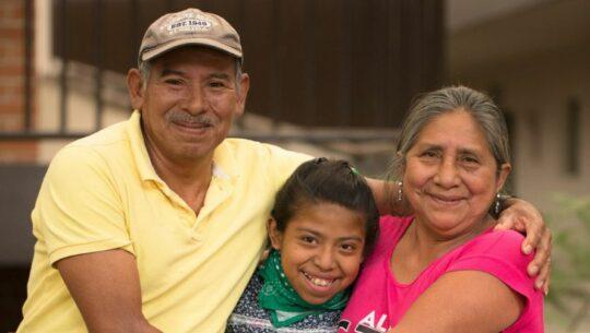 Anunciaron concierto de Myst a beneficio de tres fundaciones guatemaltecas