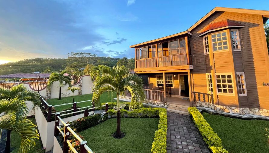 La Cabaña, un airbnb único en Malacatán, San Marcos