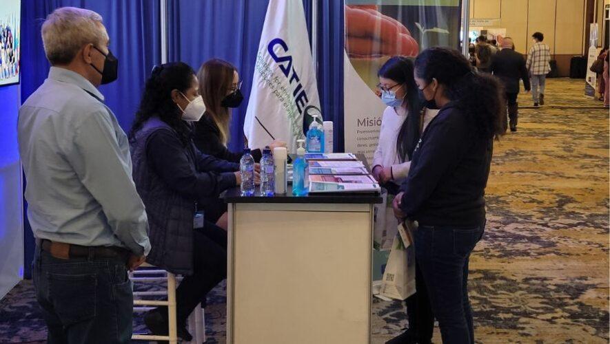 Feria de becas de ciencia, tecnolog&iacute;a, ingenier&iacute;a y matem&aacute;ticas en Guatemala | Agosto 2023