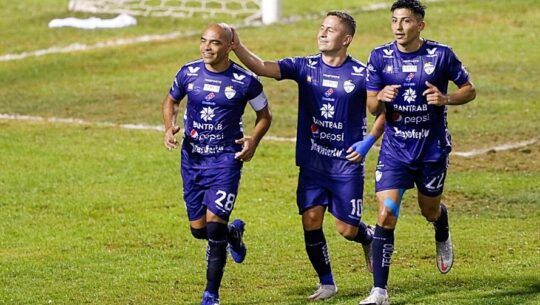 Hora y dónde ver en vivo el juego Cobán Imperial vs CD Universitario, Copa Centroamericana 2023