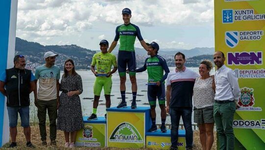 Mardoqueo Vásquez y Sergio Chumil subieron al podio del Domaio Heroica-GSport-Moaña 2023