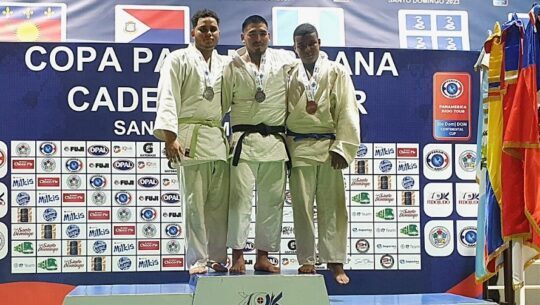 William Pérez ganó oro en la Copa Panamericana Cadetes y Junior Santo Domingo 2023