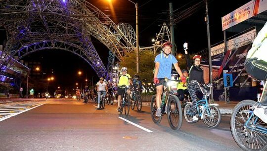 Colectivos de ciclistas que realizan colazos urbanos en la Ciudad de Guatemala