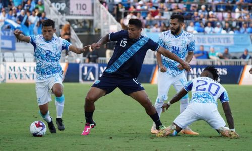 Partido amistoso Guatemala vs Honduras en el DRV PNK Stadium de Florida, septiembre 2023