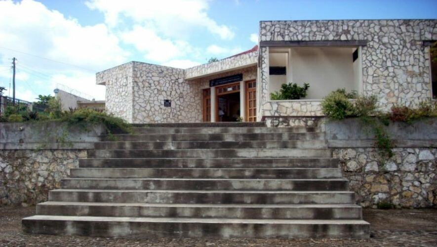 Museo Regional del Sureste de Petén Doctor Juan Pedro Laporte Molina