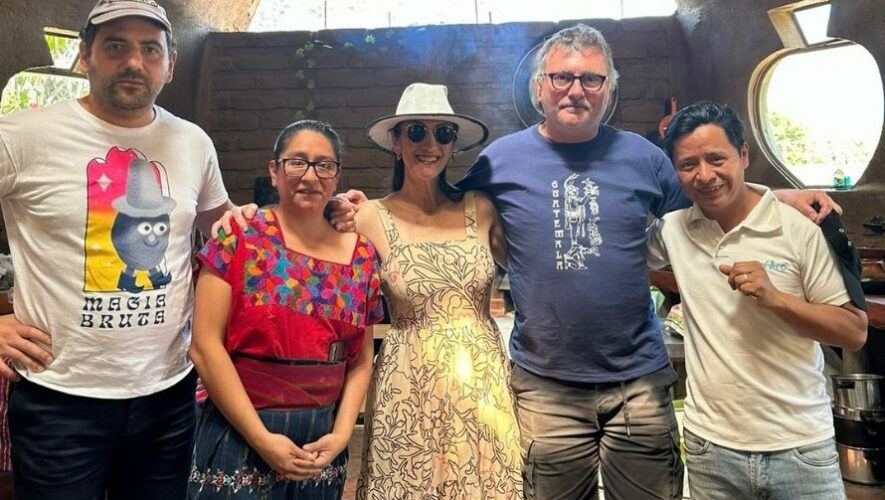Andoni Aduriz se encuentra visitando Guatemala y vivió experiencia gastronómica tz'utujil