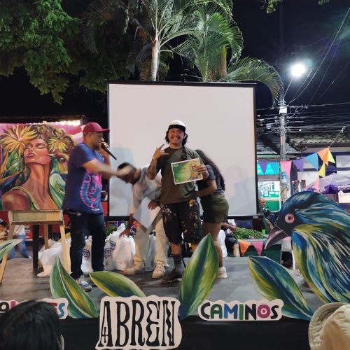 José Chavajay en el Segundo Festival de Muralismo «Pueblito de Colores» Colombia