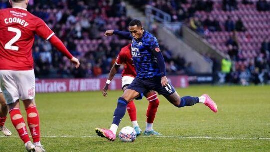 Nathaniel Mendez-Laing terminó el 2023 como máximo asistidor de la League One de Inglaterra