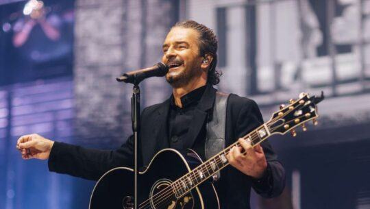 Ricardo Arjona finalizó su gira Blanco y Negro en Chile después de 159 conciertos, diciembre 2023