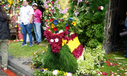 Fotos segunda edición del Paseo de las Flores de Morenos en Mixco