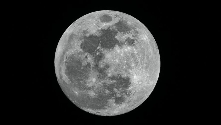 Guatemaltecos podrán enviar su nombre a la Luna misión de la NASA