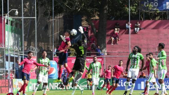 Antigua vs Municipal en El Trébol