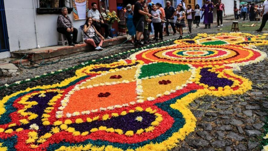 Expondr&aacute;n alfombra de Semana Santa en la Calle del Arco de Antigua Guatemala