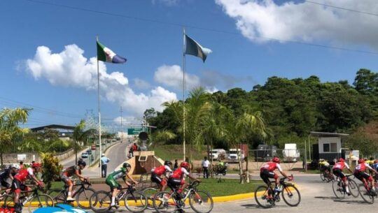 Tour por la paz justa