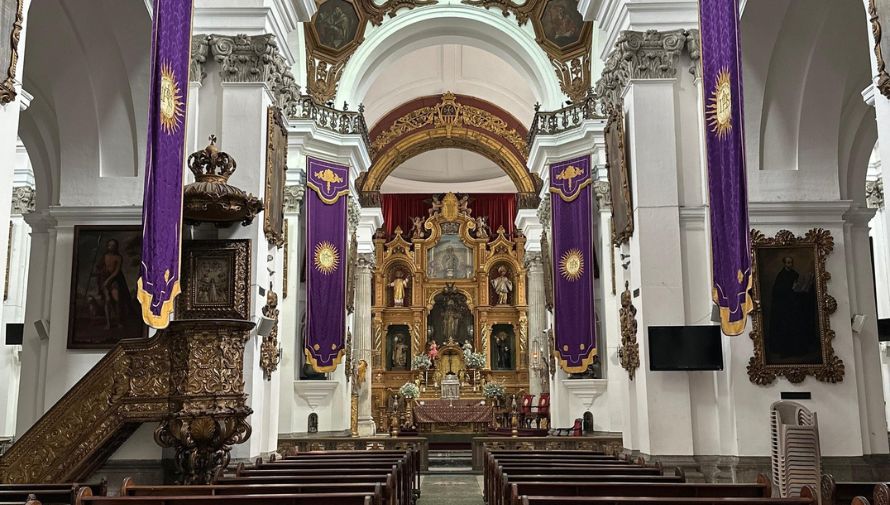 Tours de Cuaresma por iglesias del Centro Histórico de Guatemala 2024