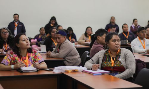 Cumbre emprendedora en Xela 2024