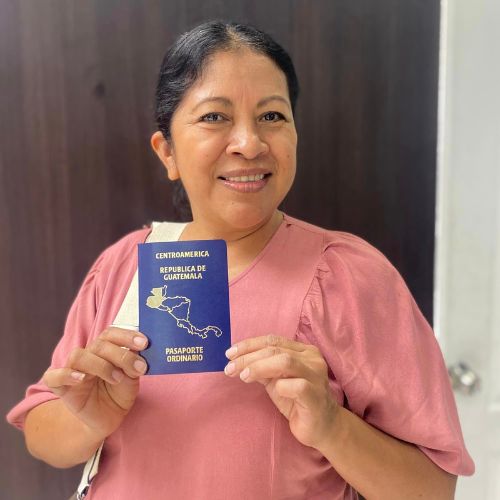 Jornada de emisión de pasaportes fin de semana