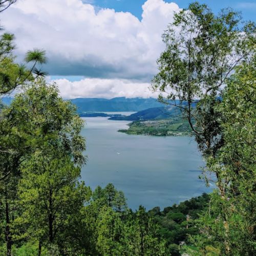 Parque Naciones Unidas amatitlán