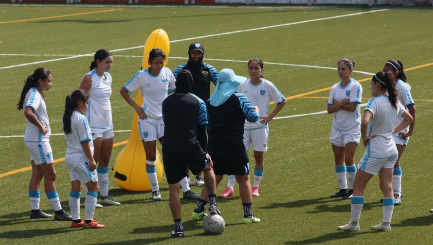 Selección femenina de Guatemala vs Colombia en fecha FIFA abril 2024