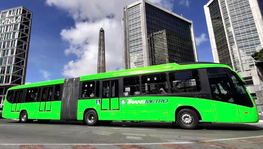 Horarios del Transmetro durante la Semana Santa 2024