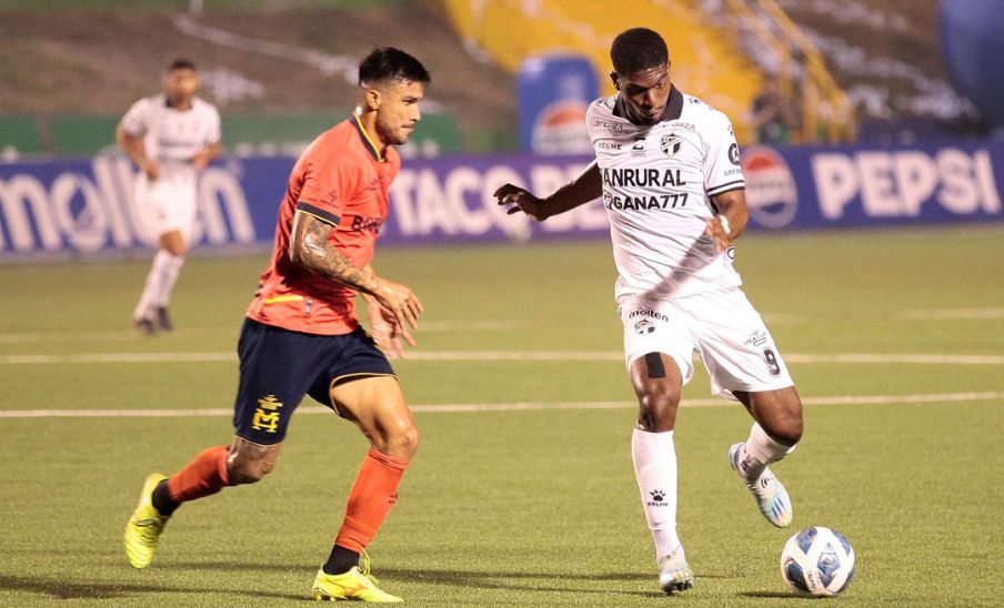 Clásico 329: Comunicaciones vs Municipal, semifinales Clausura 2024