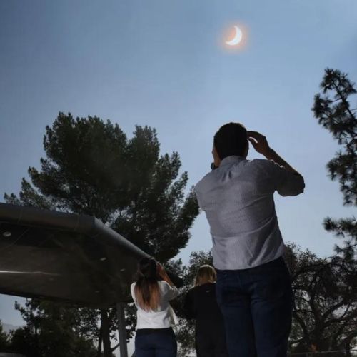 Observación del eclipse parcial de Sol Guatemala 2024