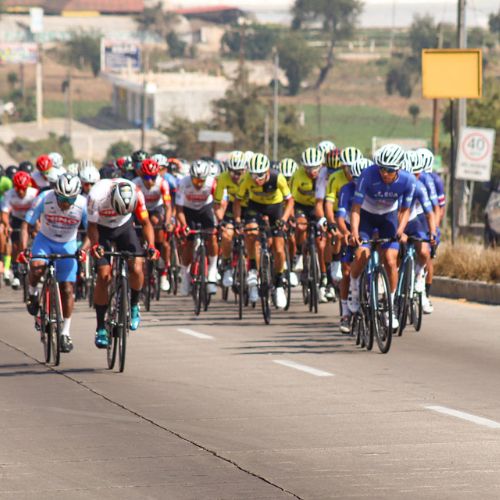 pelotón de ciclistas