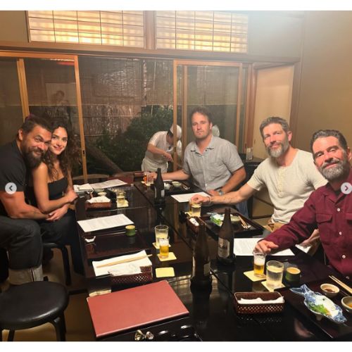 Adria Arjona y Jason Momoa Japón
