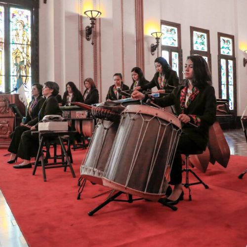 Celebran a las madres con concierto de marimba