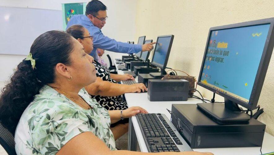 Centro digital para mujeres emprendedoras en Chiquimula