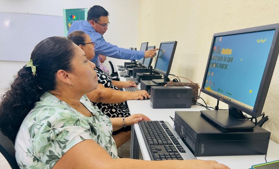 Inauguraron centro digital para mujeres emprendedoras en Chiquimula
