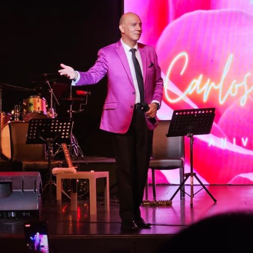 Este 2024 Carlos Cuellar presenta Concierto Romántico