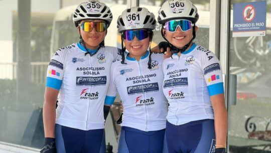 Ciclistas de Sololá