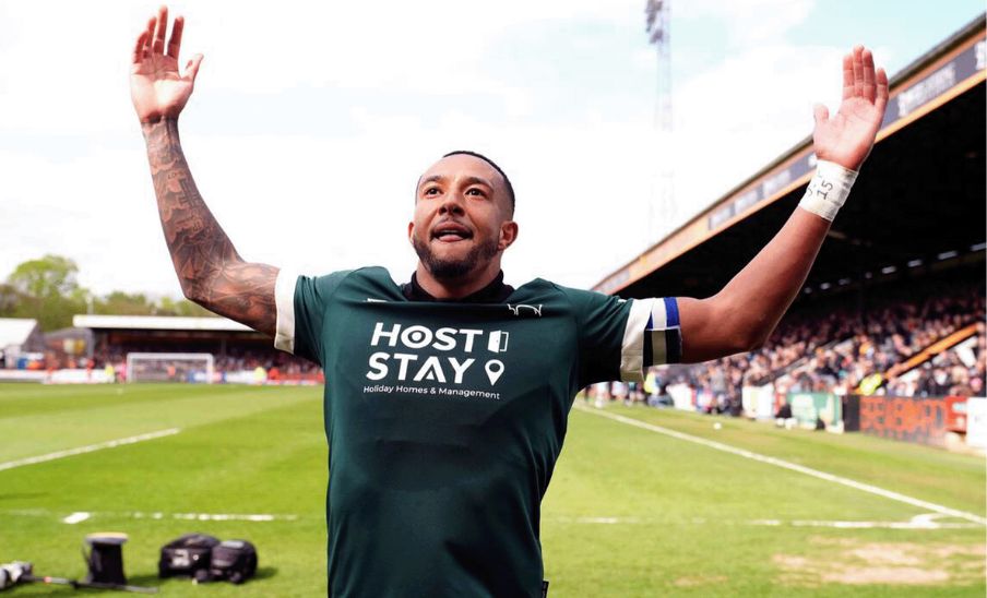 Nathaniel Méndez-Laing fue nominado a Mejor Jugador del Año 2024 en Inglaterra