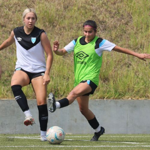 Selección femenina entrenamiento
