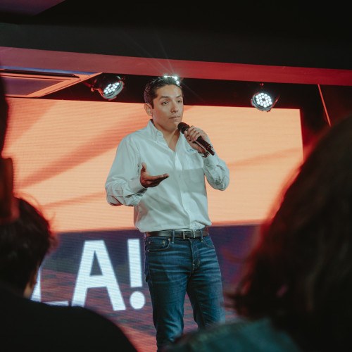 Corpotek firmó alianza para innovar la tecnología LED en Guatemala y Latinoamérica