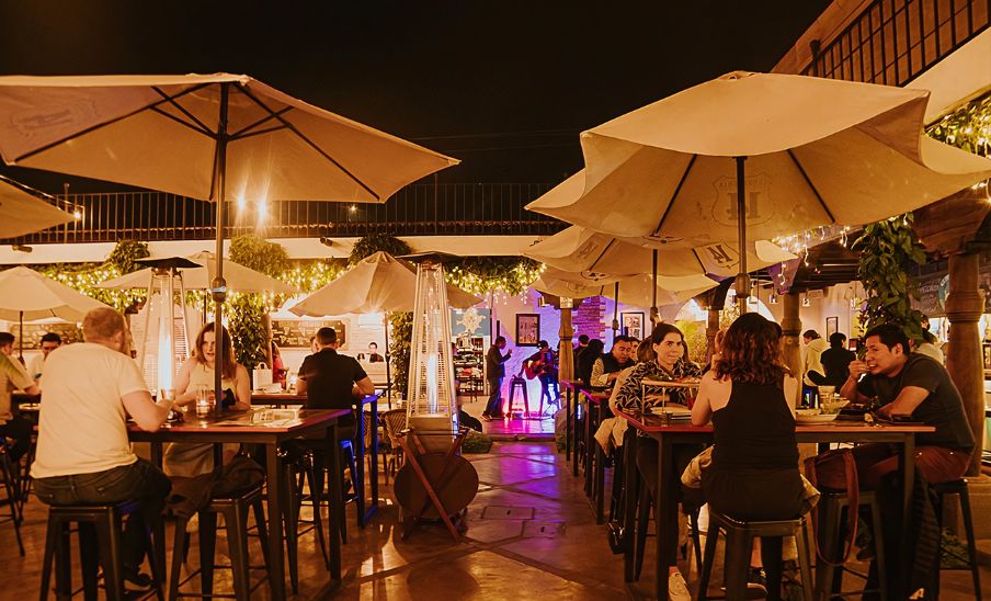 El Depósito, la cervecería pet friendly en Antigua Guatemala El Depósito, la cervecería pet friendly en Antigua Guatemala