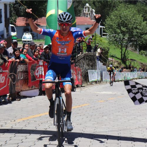 Ciclista Cristian López