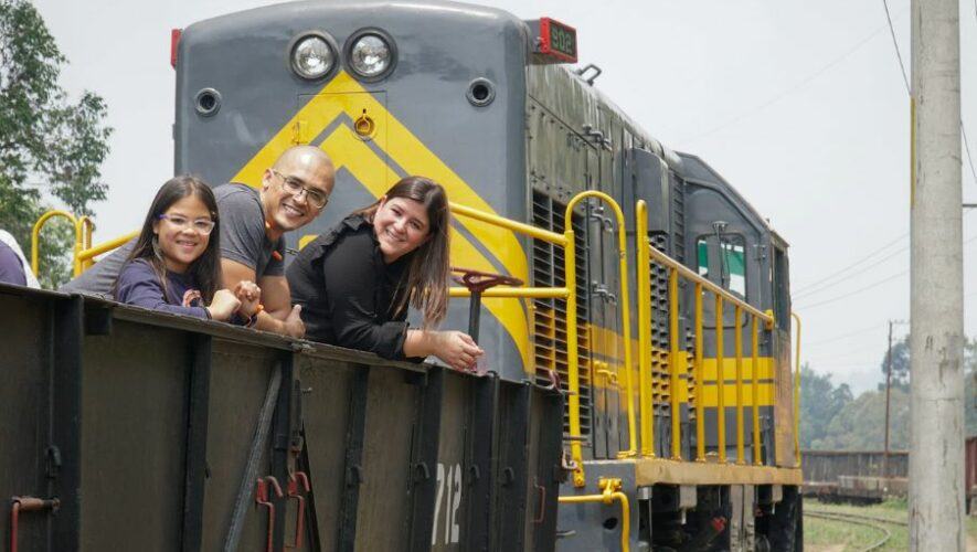Celebra el Mes del Ferrocarrilero con una exposici&oacute;n de autos este 2024 en la ciudad
