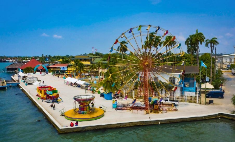 malecón de puerto barrios