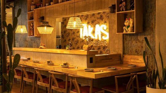takashi sushi bar