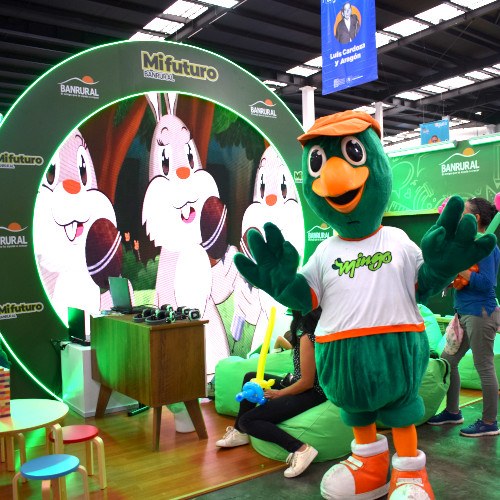 Banrural un año más apoyando la educación y cultura de los guatemaltecos en Filgua 2024