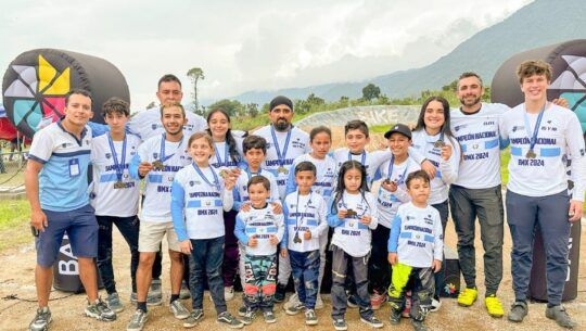 Campeones nacionales de BMX