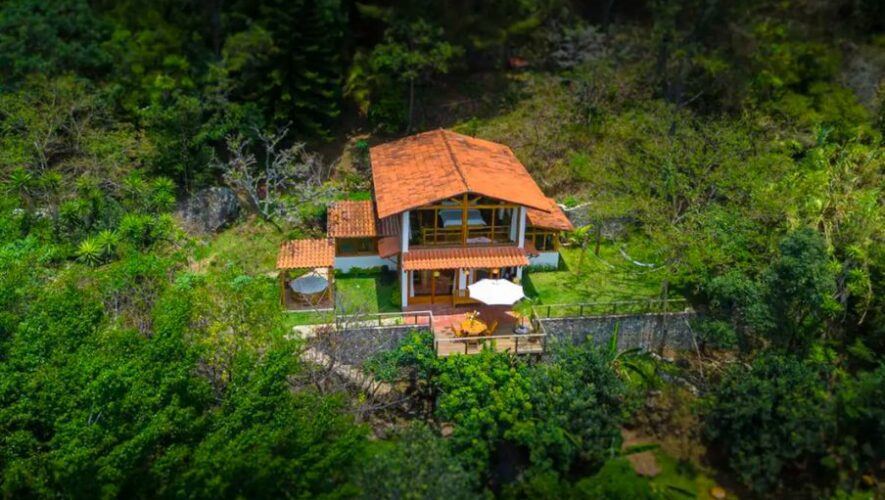 Casa Terracota, un airbnb con vistas panorámicas en Santa Catarina Palopó