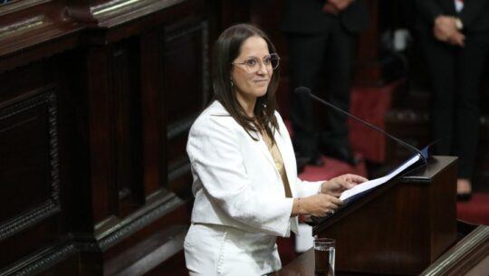 Adriana Ruano en el Congreso