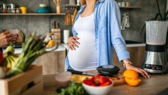 Alimentos para mantener la salud de mujeres embarazadas en Guatemala